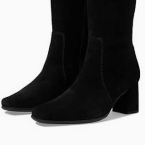La Canadienne Knee-High Black Suede Waterproof Boot